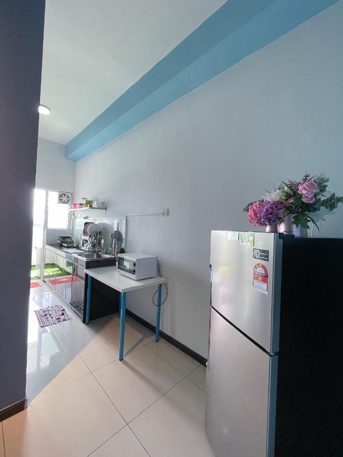 Seaview Homestay Masai By Heyday エクステリア 写真